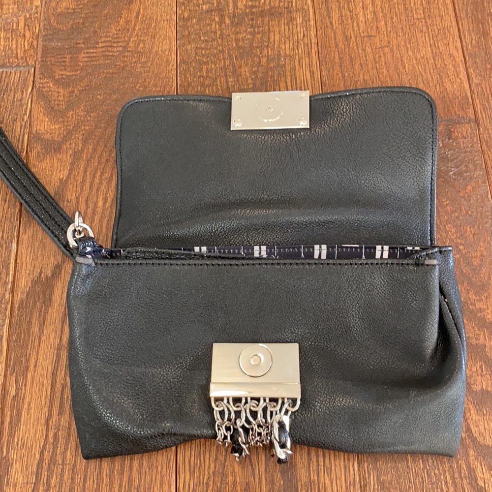 Wristlet - Picture 2 of 5